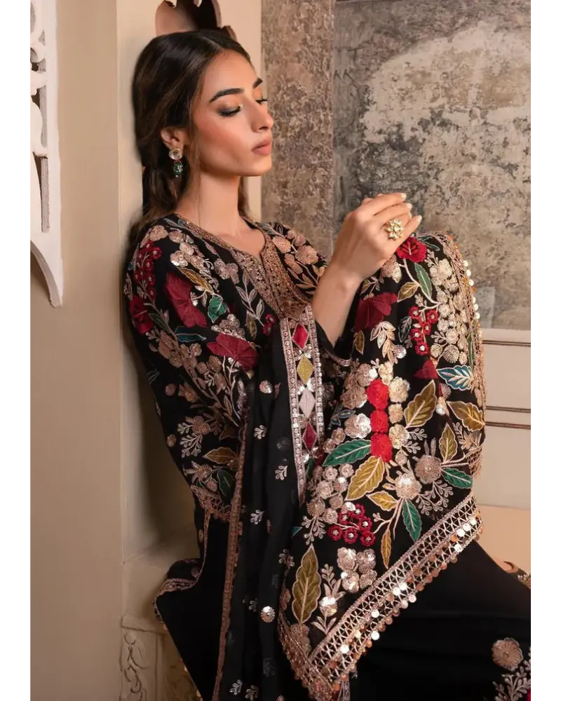 3pc Rang Rasiya Velvet Embroidered Unstitched